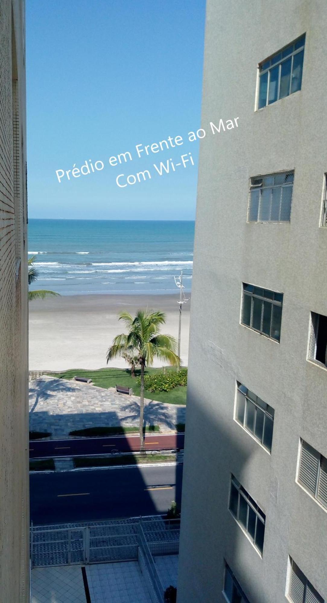 Апартаменты Predio Em Frente Ao Mar Прая-Гранди Экстерьер фото
